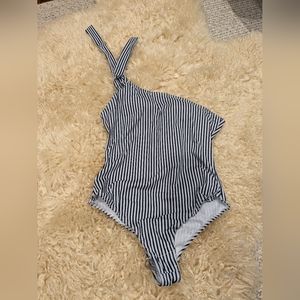 Striped one shoulder women's one piece, size XL, never worn